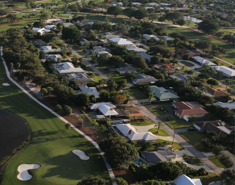 Country Club Drive Tequesta Roofing: Luxury Estate Standards in Tequesta